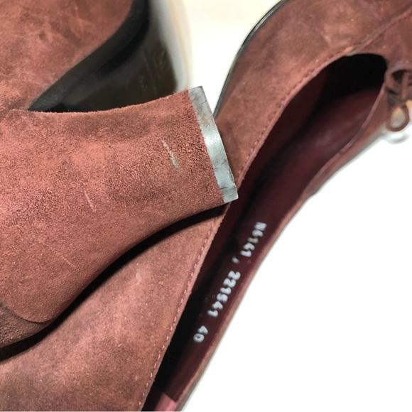 Bruno Magli wine colored suede pumps, heels with bow. - Picture 13 of 14
